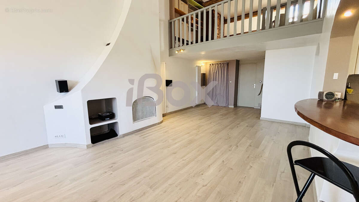 Appartement T5 à Carqueiranne en dernier étage - photo 5