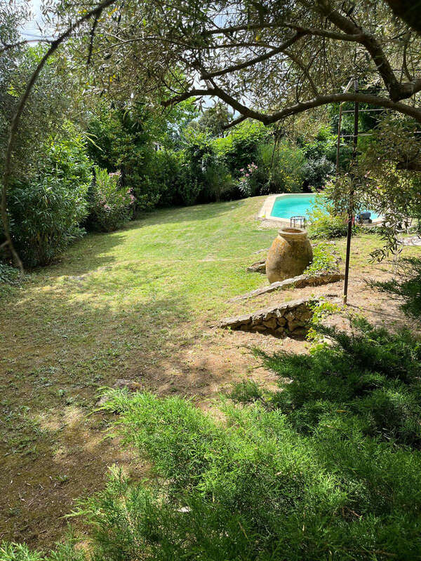 Maison à VERS-PONT-DU-GARD
