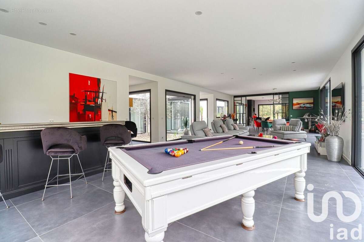 Photo 8 - Maison à LAMORLAYE