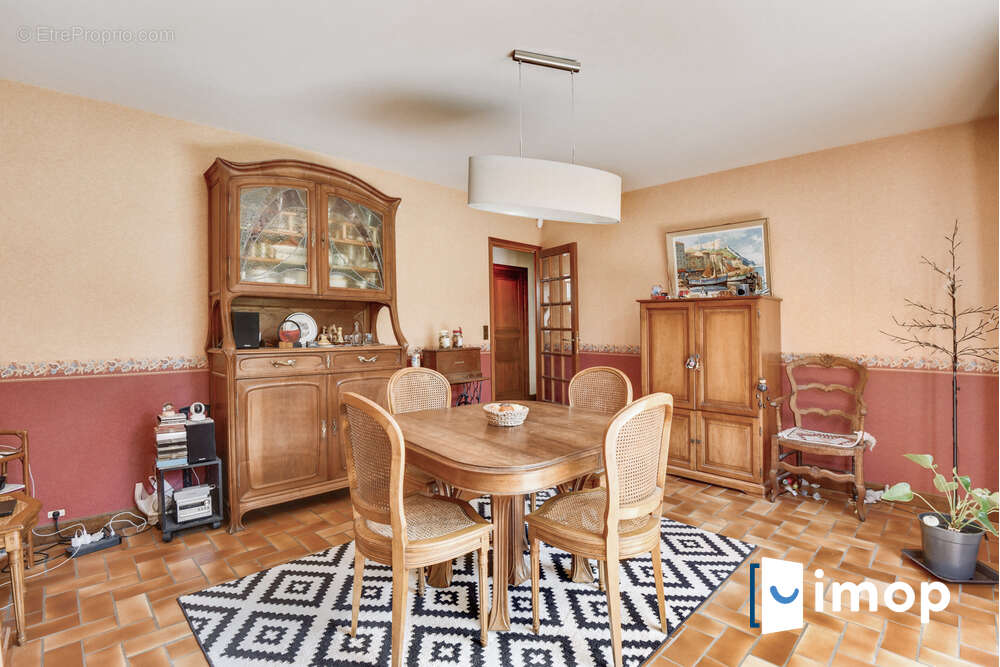 Maison à ROSNY-SOUS-BOIS