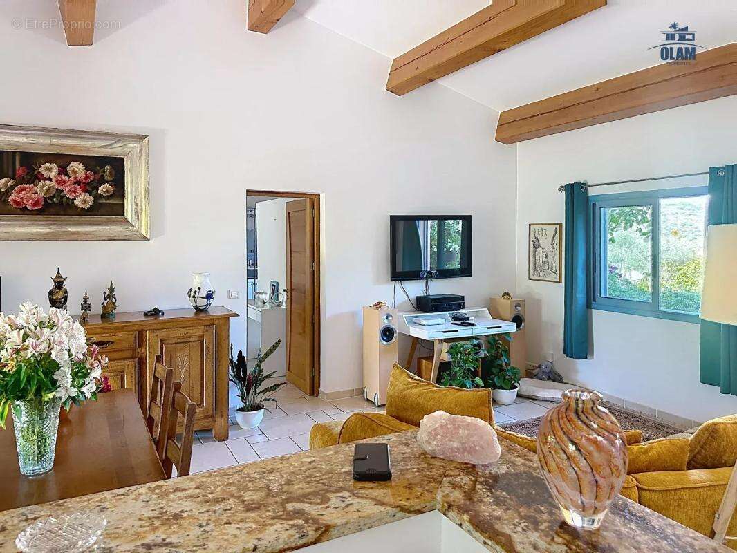 Maison à BIOT