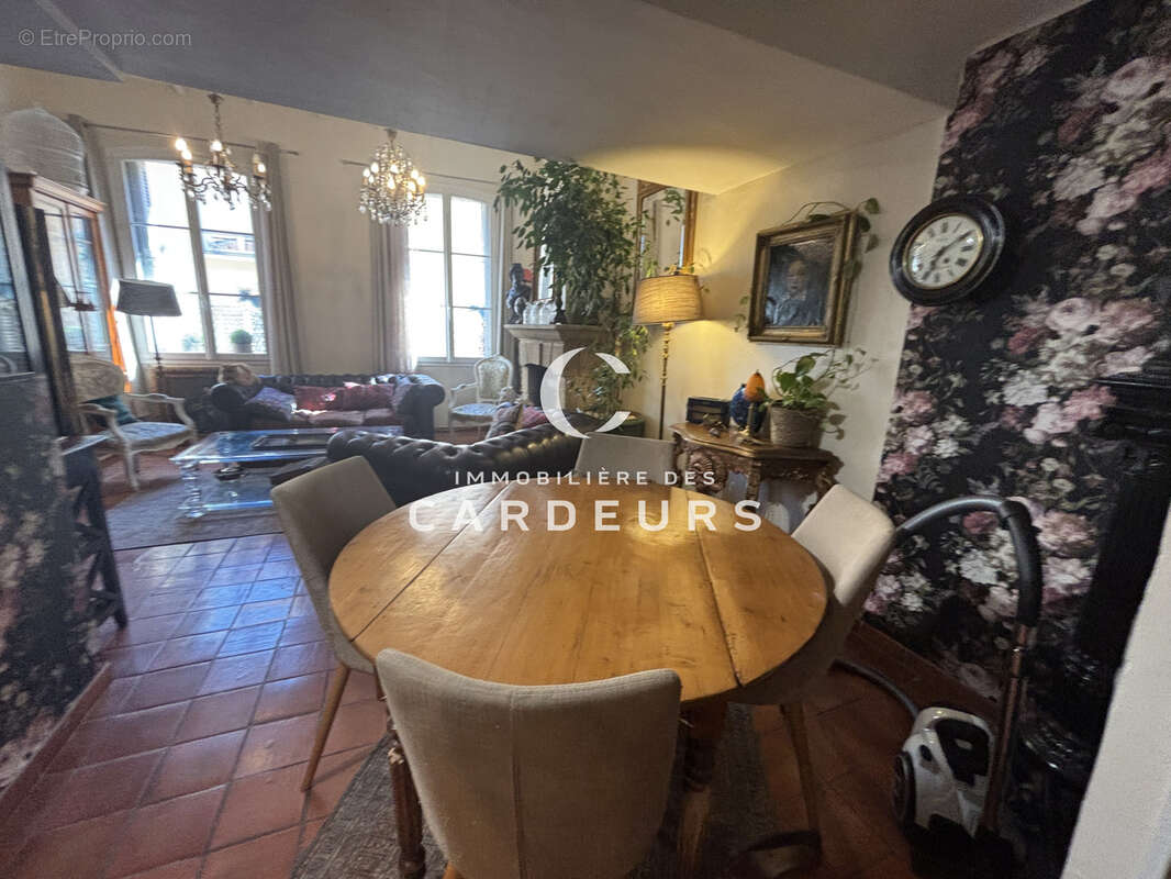 Appartement à AIX-EN-PROVENCE