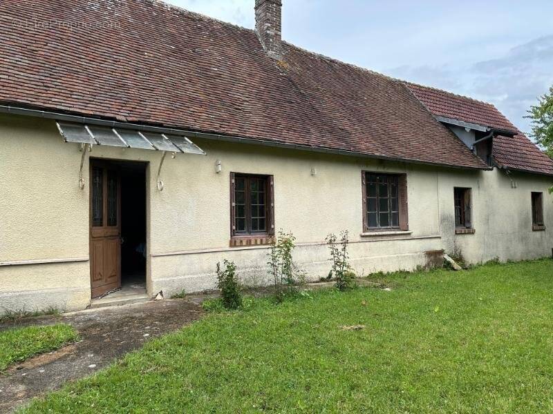 Maison à SAINT-AUBIN-EN-BRAY