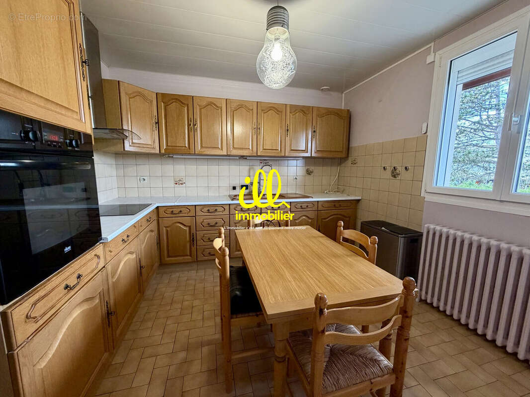 Maison 88 m² à Charleville-Mezieres  - photo 3