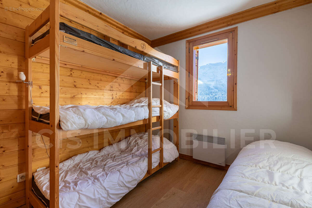 Appartement à LES ALLUES