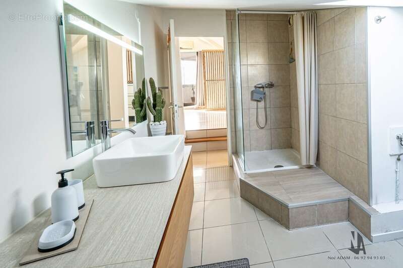 Appartement à L'ETANG-SALE