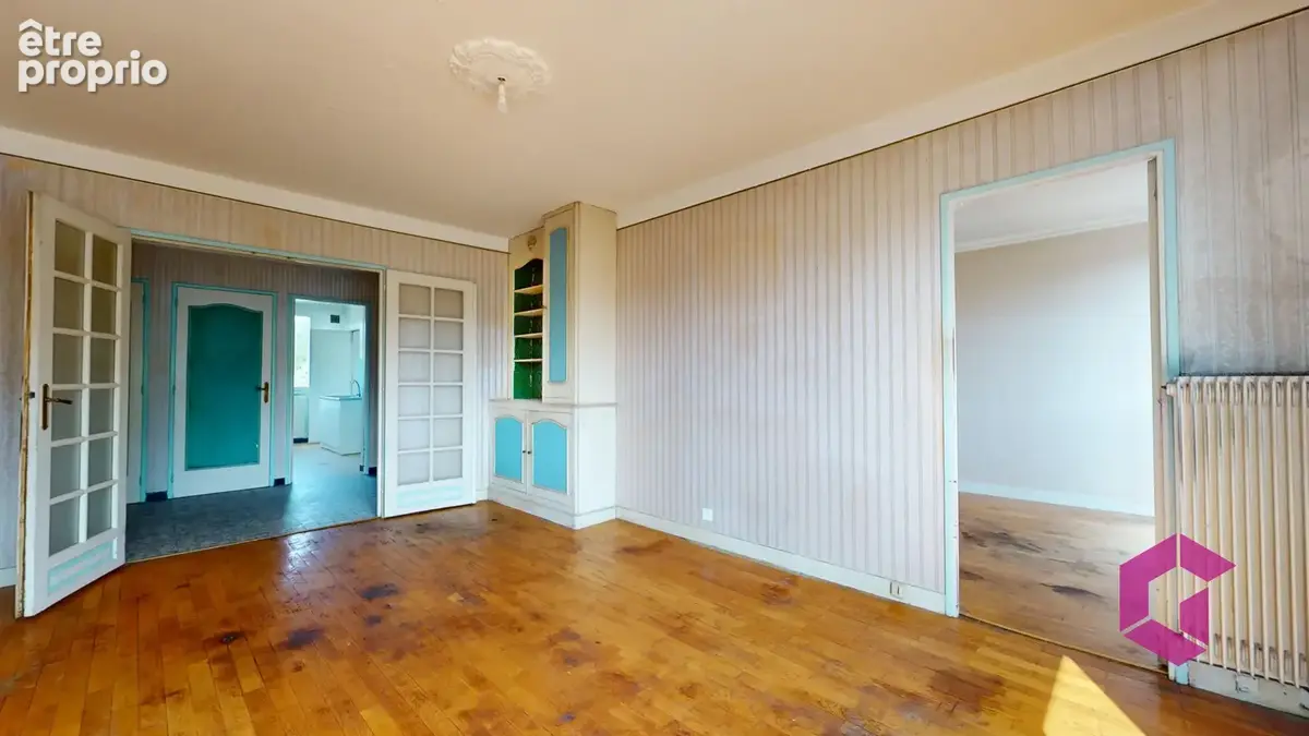 A vENDRE proximité place jacquard appartement de type T4 avec travaux - photo 10