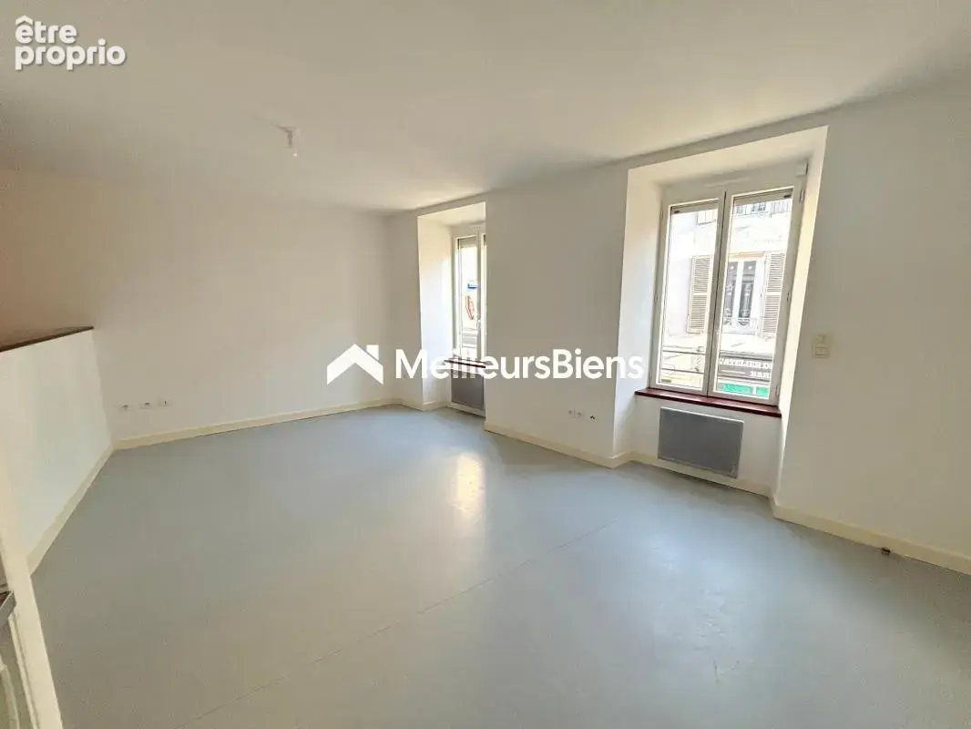 Appartement 15 pièces 300 m² à vendre à Bourg-Saint-Andeol (07700) - photo 14