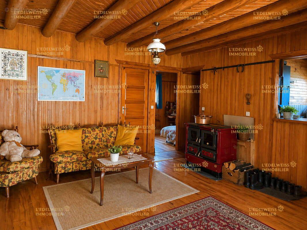Maison à LULLIN
