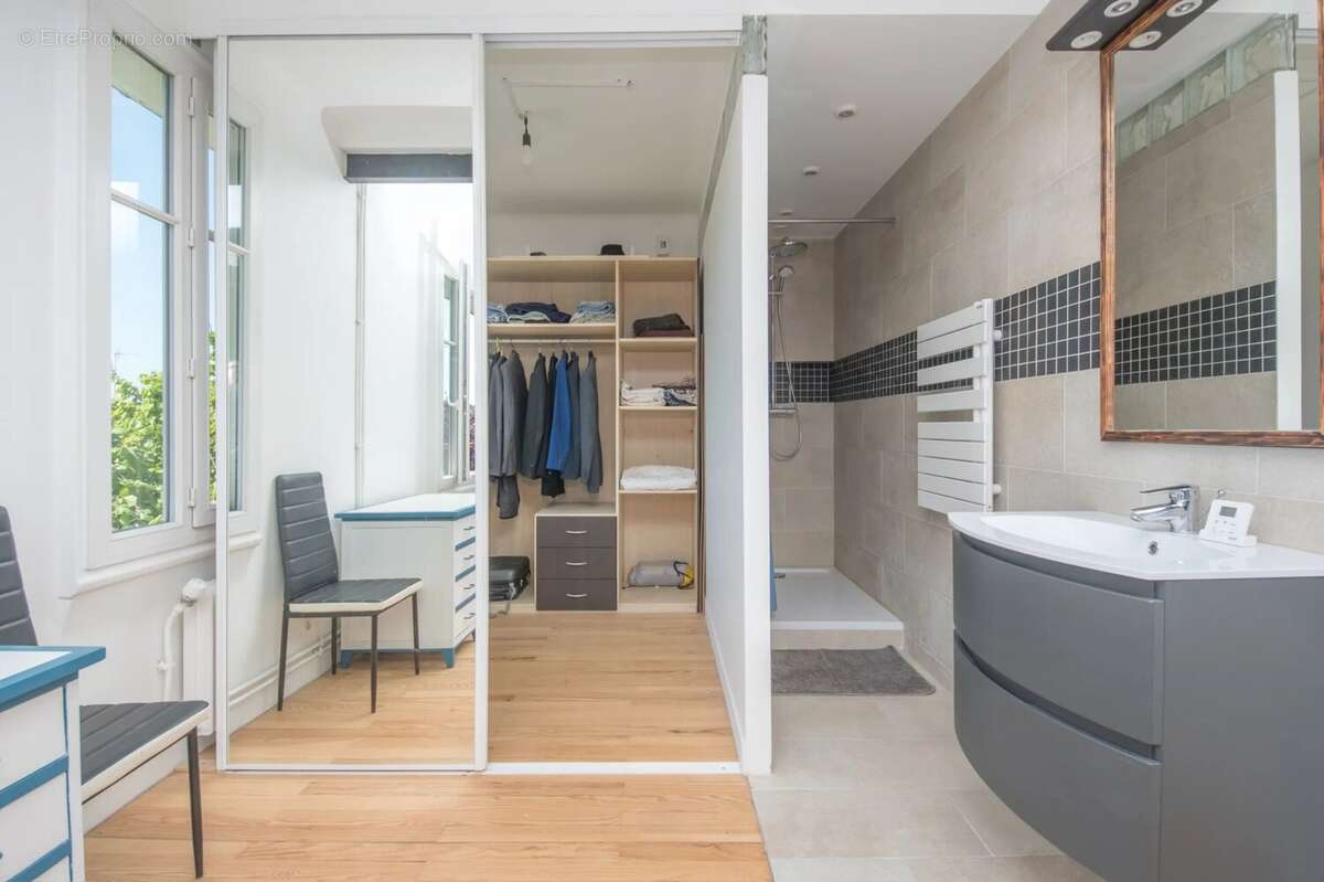 Maison à NEUILLY-SUR-SEINE