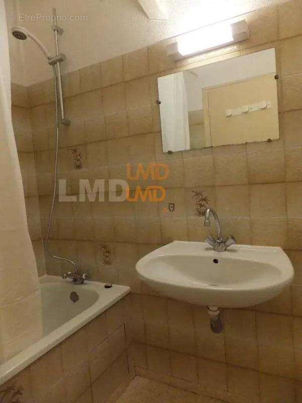 Appartement à DECAZEVILLE