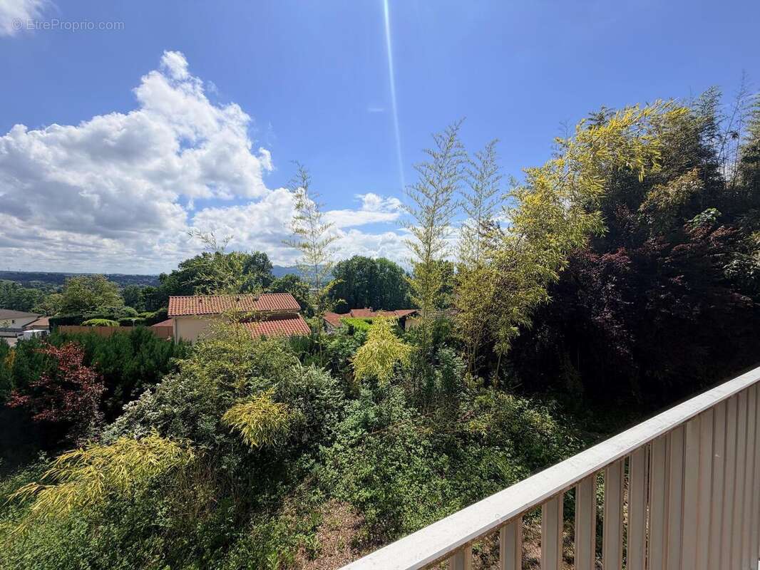 Photo 2 - Maison à REYRIEUX