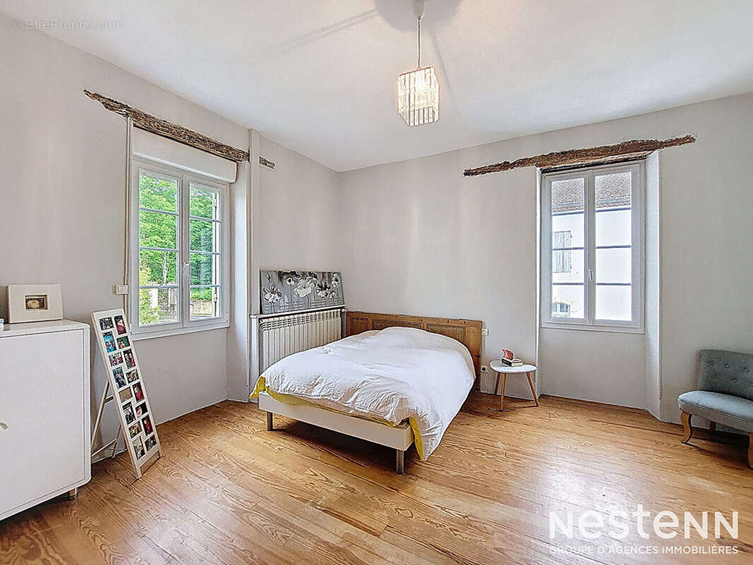 Maison à CASTELNAU-D&#039;AUZAN