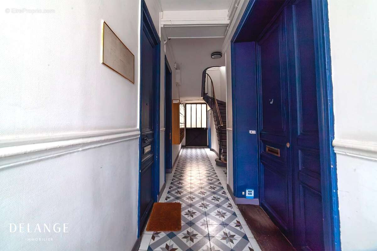 Appartement à PARIS-11E