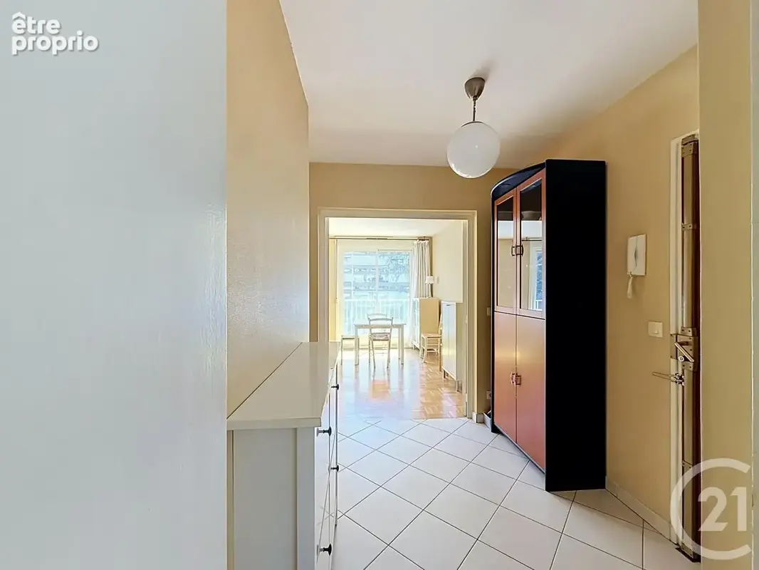 Appartement 4 pièces 78 m² à vendre à Lyon-7e (69007) - photo 7