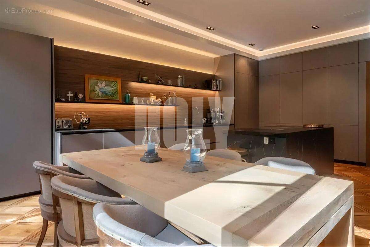 Appartement à BOULOGNE-BILLANCOURT