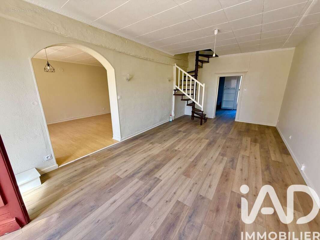 Maison 127 m² à Myennes  - photo 5