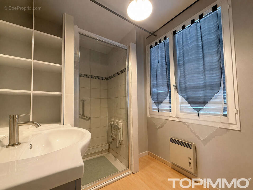 Maison familiale avec beaux volumes - Rustenhart - photo 9