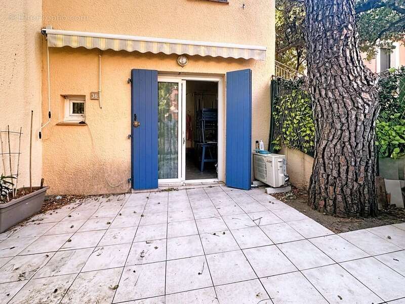 Appartement à GRIMAUD
