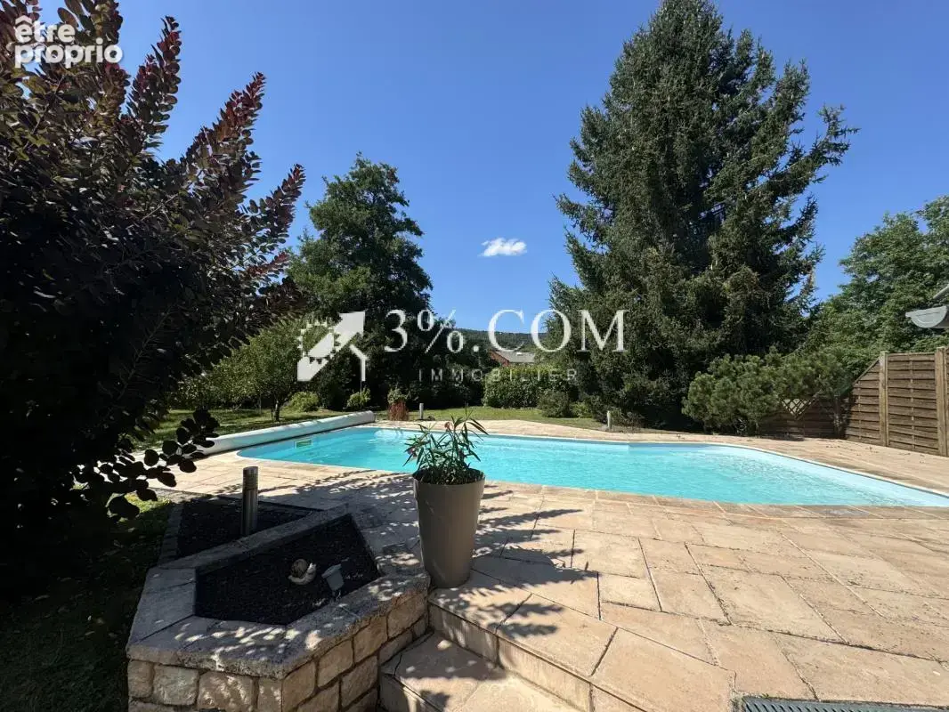 3%COM Belle maison avec piscine sur 10 ares - photo 4
