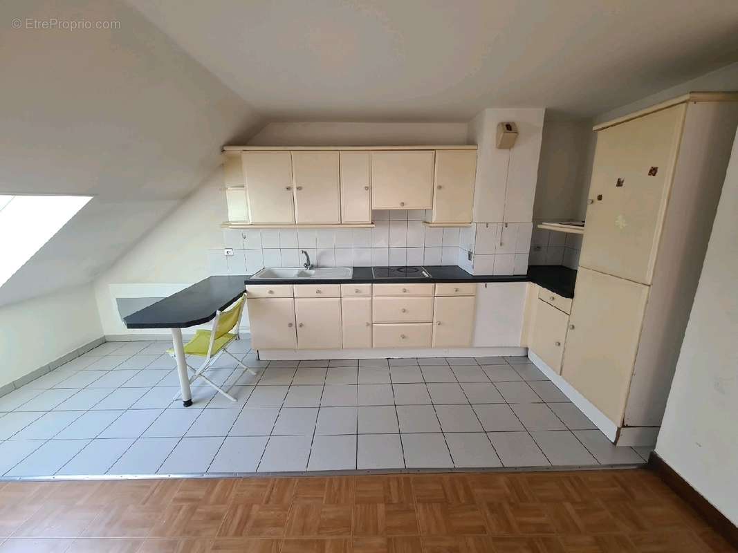 Appartement à VAUJOURS