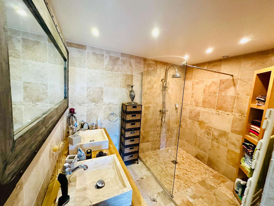 Maison à SAINT-MANDRIER-SUR-MER