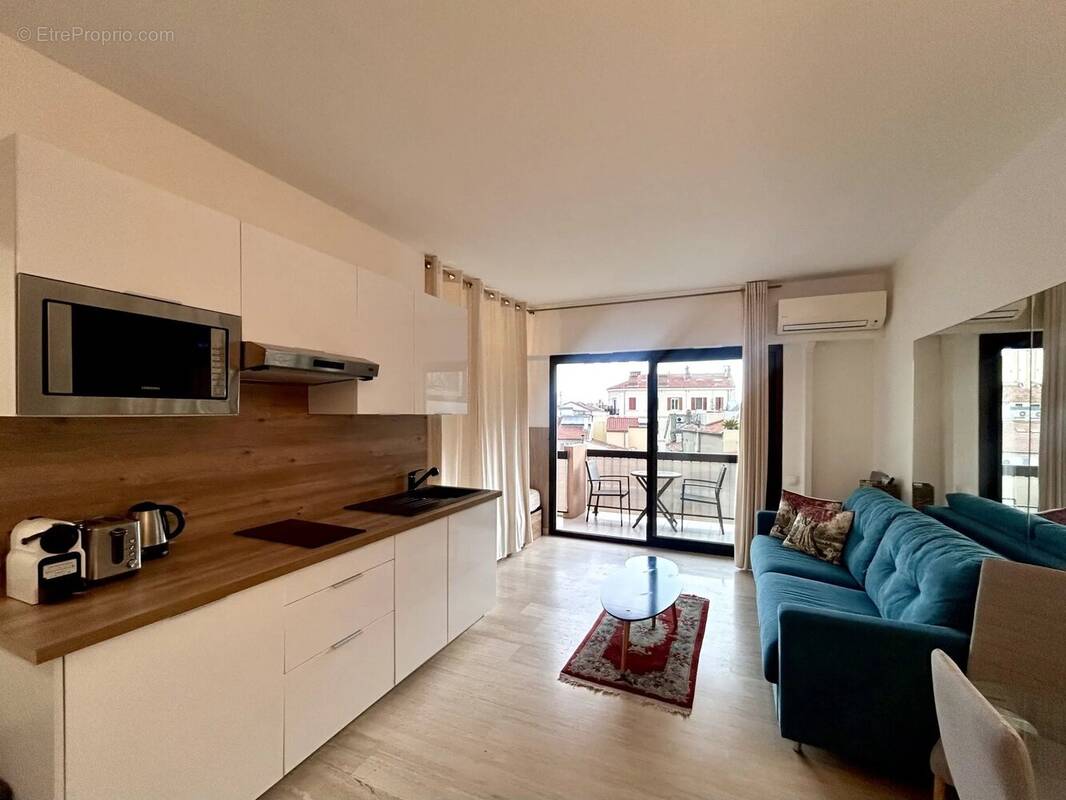 Appartement à CANNES