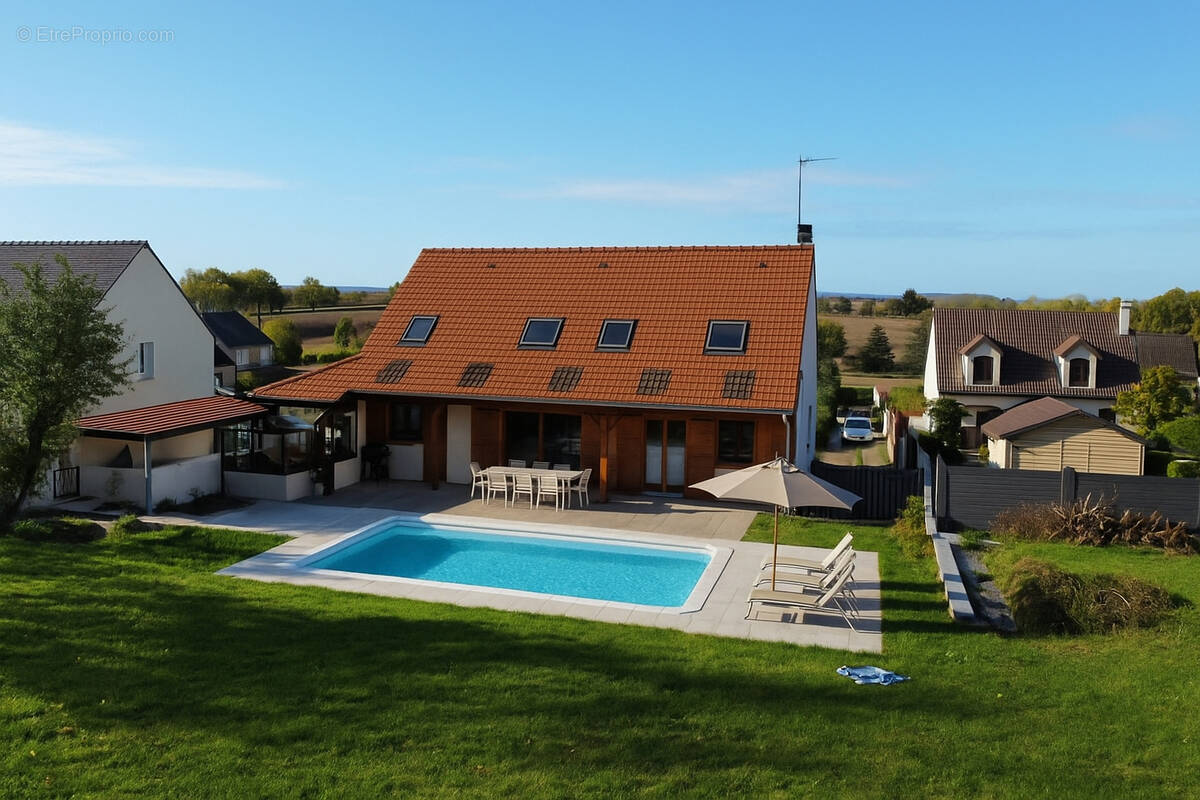 Maison à VILLIERS-SAINT-FREDERIC