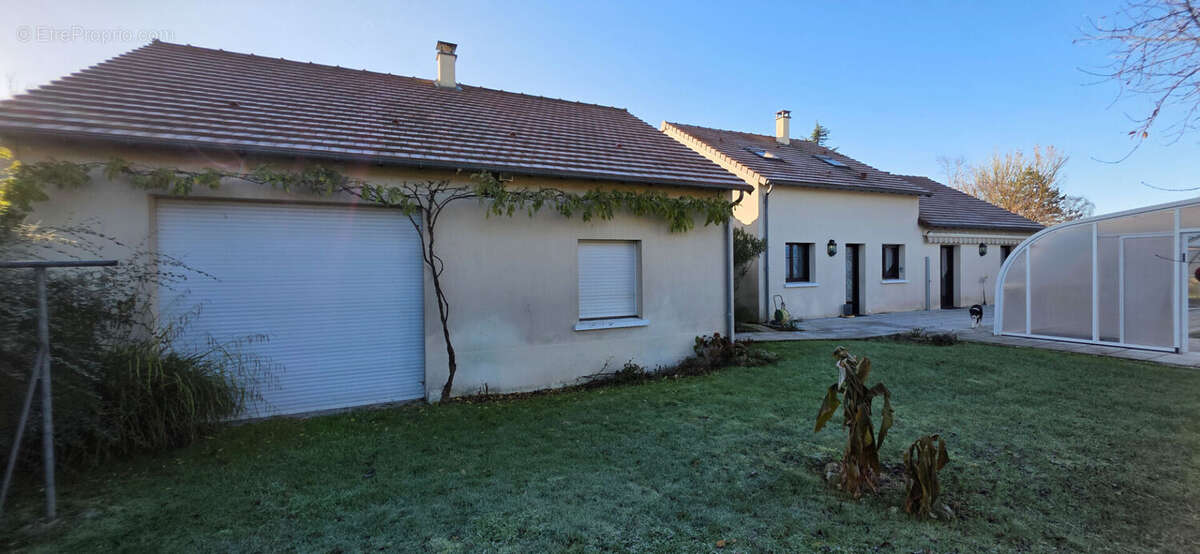 Maison à CHATELLERAULT