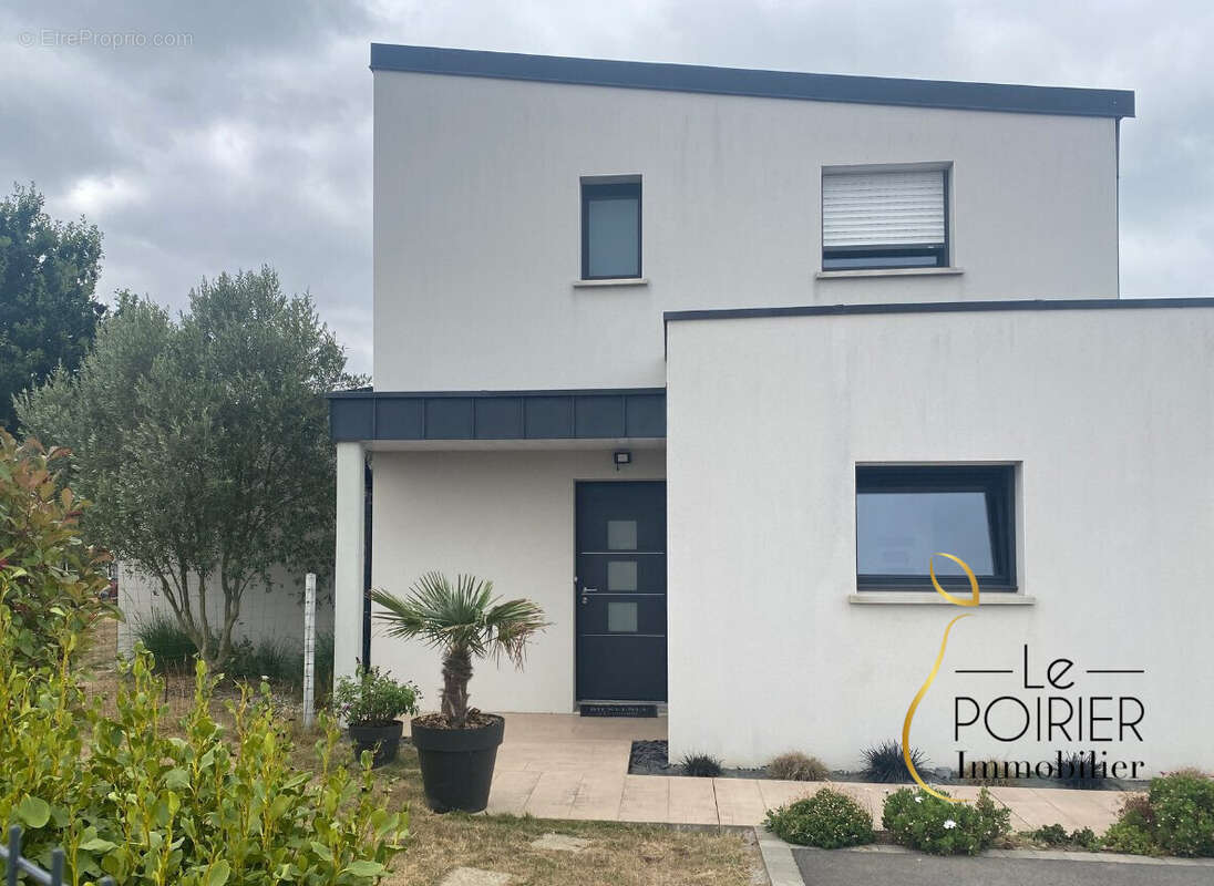 Maison 109 m² à Saint-Alban  - photo 2