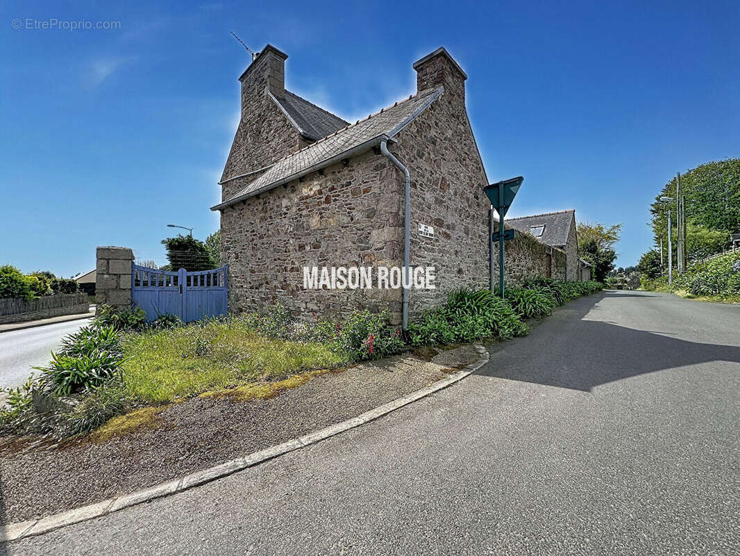 Maison à PLOUBAZLANEC
