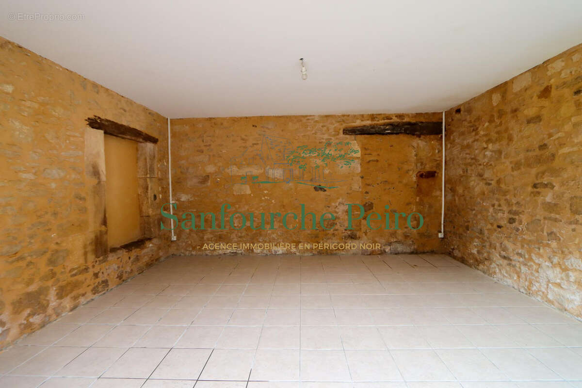 Appartement à SARLAT-LA-CANEDA