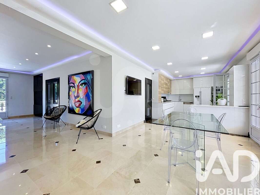 Maison 313 m² à Bry-Sur-Marne  - photo 5