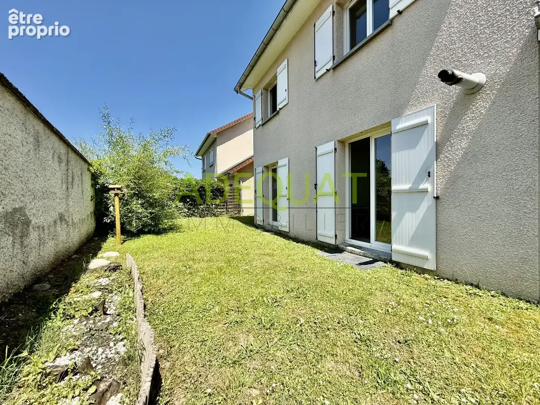 Maison à LA BATIE-MONTGASCON