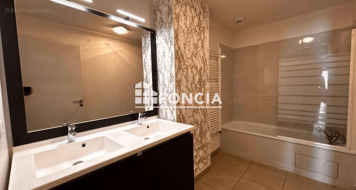 Appartement à AUSSONNE