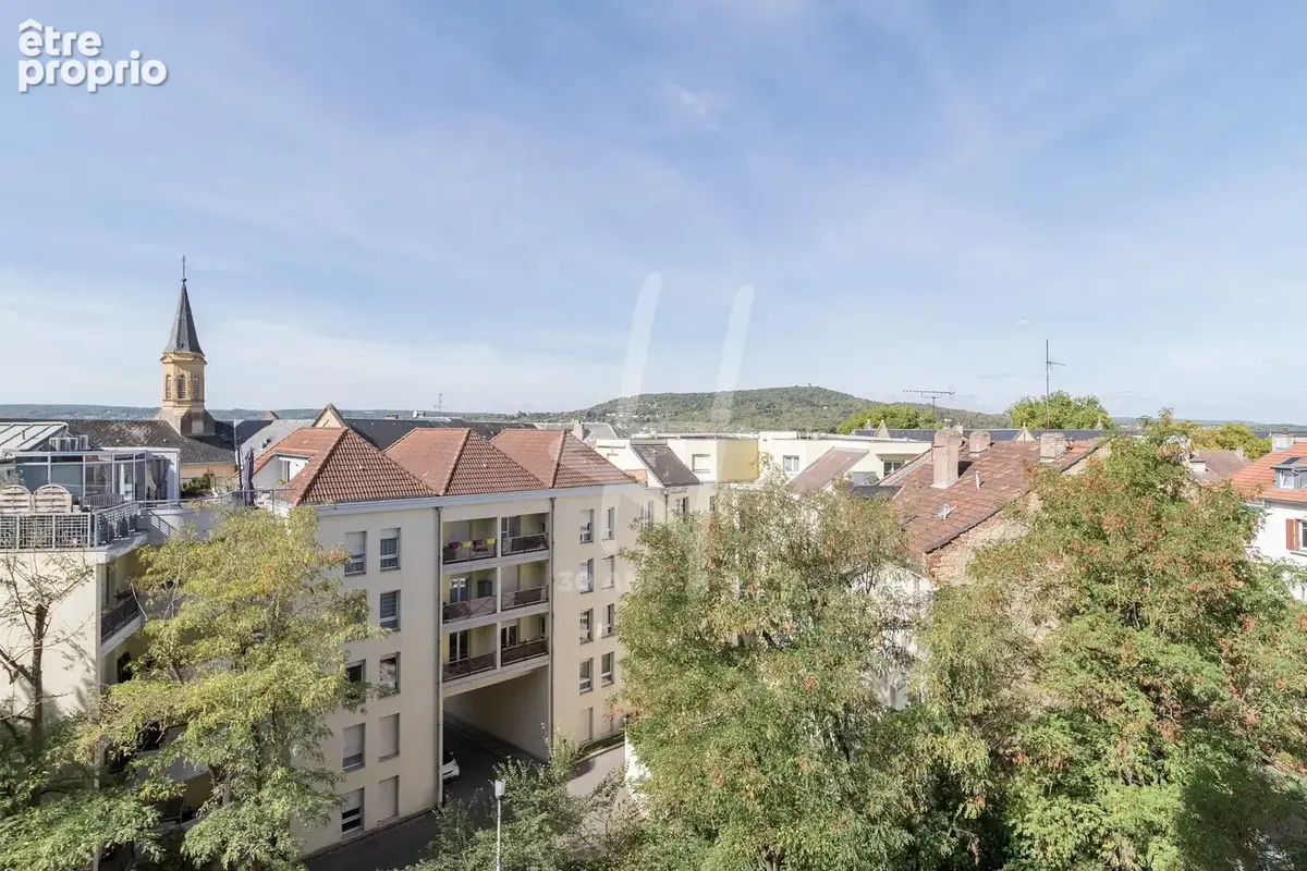 Appartement 4 pièces 82 m² à vendre à Montigny-Les-Metz (57950) - photo 2