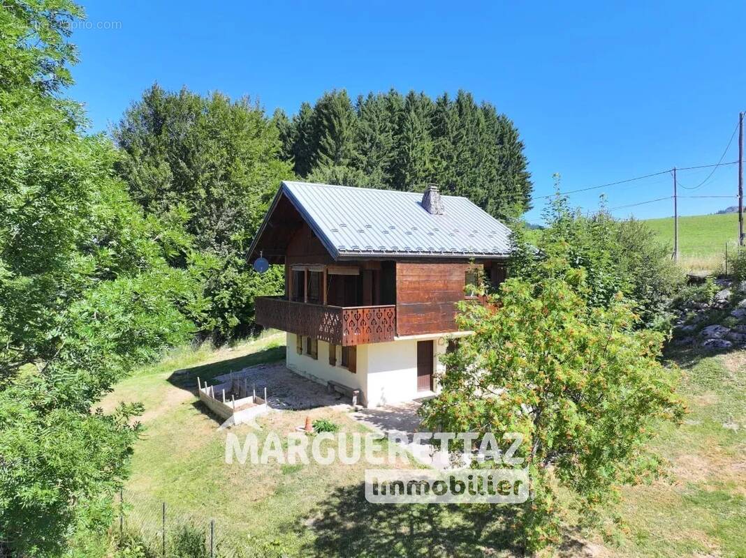 Maison à BOGEVE