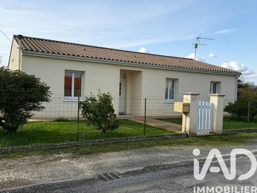 Photo 1 - Maison à THENAC