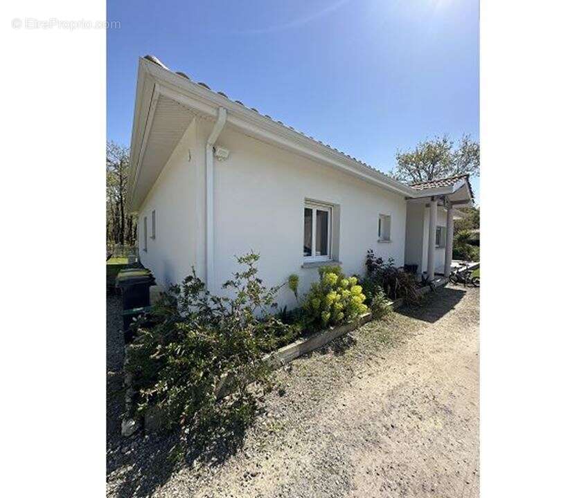 Maison à GRAYAN-ET-L'HOPITAL