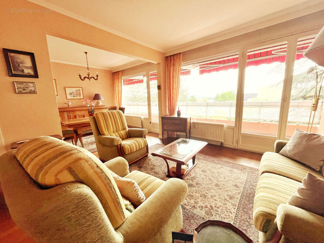 Appartement à VILLEFRANCHE-SUR-SAONE