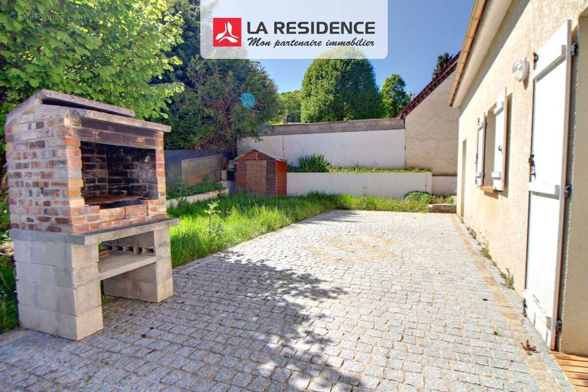 Maison à ROSNY-SUR-SEINE