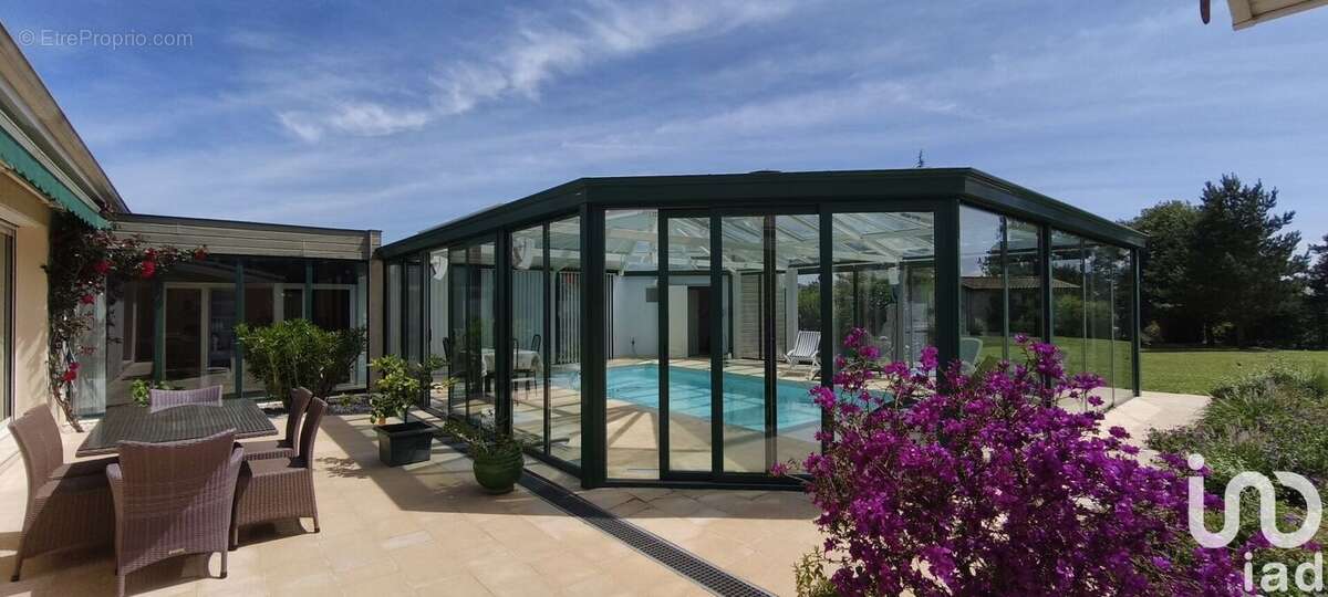 Photo 2 - Maison à CHEVANCEAUX