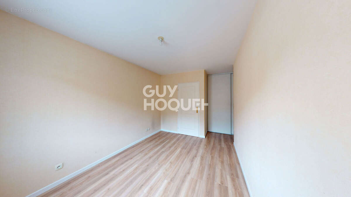 Appartement à ALLONZIER-LA-CAILLE