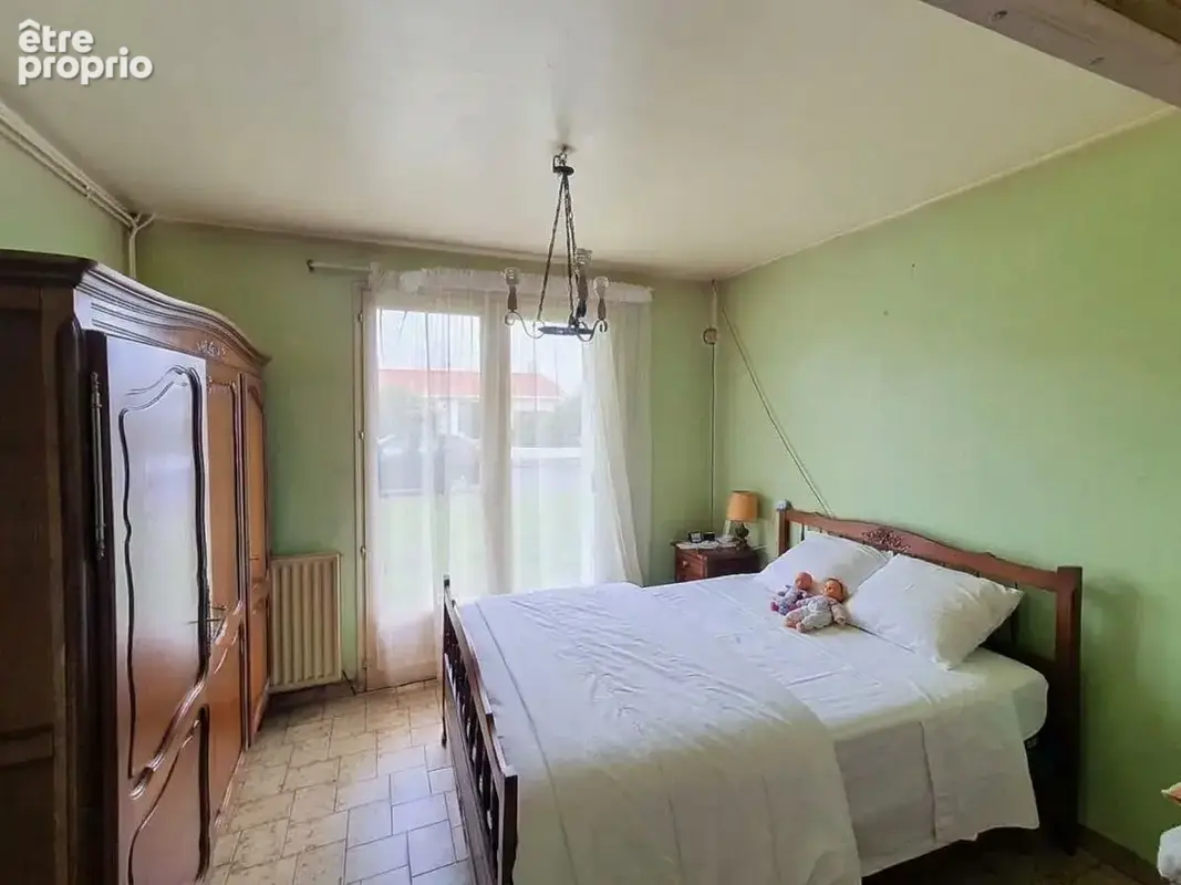 Maison Montaigu Vendee 5 pièce(s) 104 m2 - photo 6