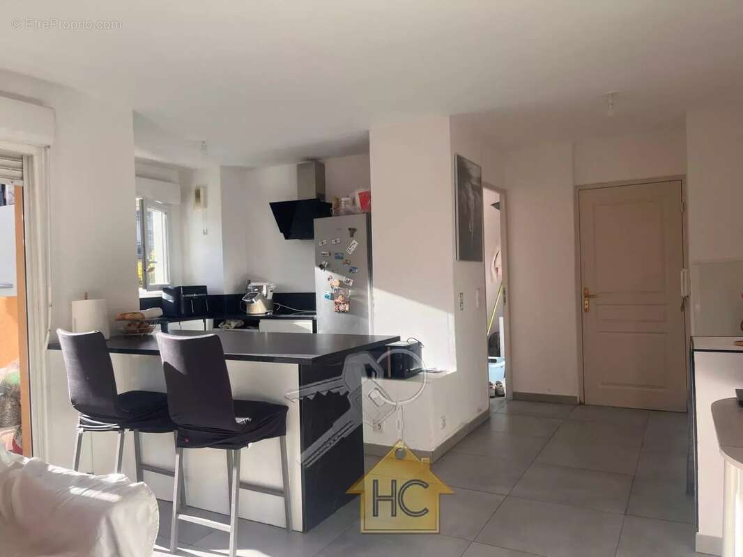 Appartement à PEGOMAS