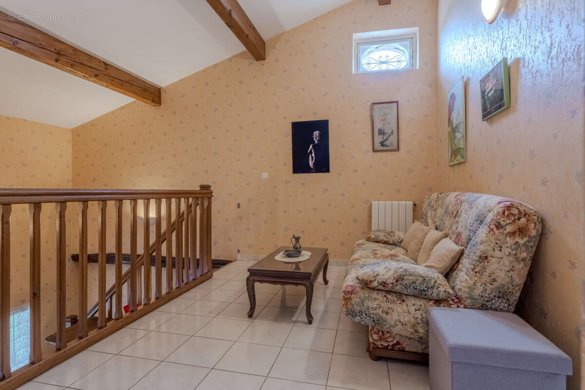 Maison à HAUTEFAGE-LA-TOUR