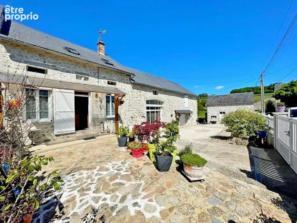 Bourgogne, Parc du Morvan, secteur MONTSAUCHE LES SETTONS, Maison 200 m² env rénovée avec dépendances et belle vue sur la campag - photo 12