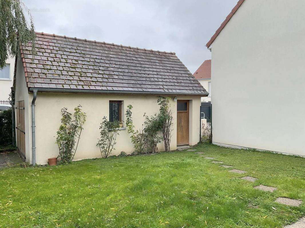 Maison à LES NOES-PRES-TROYES