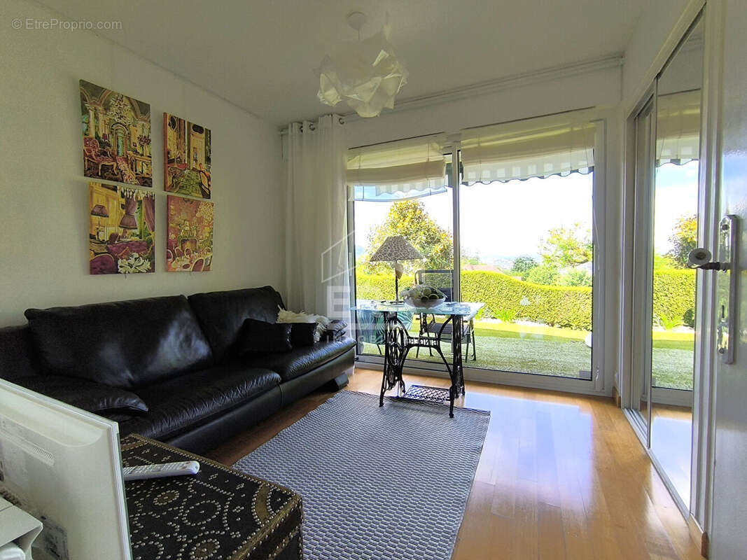 Appartement à ANNECY-LE-VIEUX