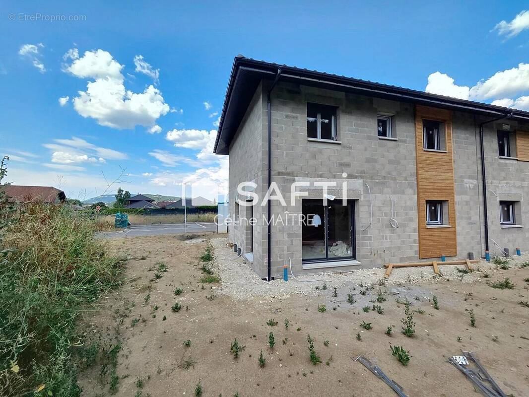 Photo 1 - Maison à ETERCY